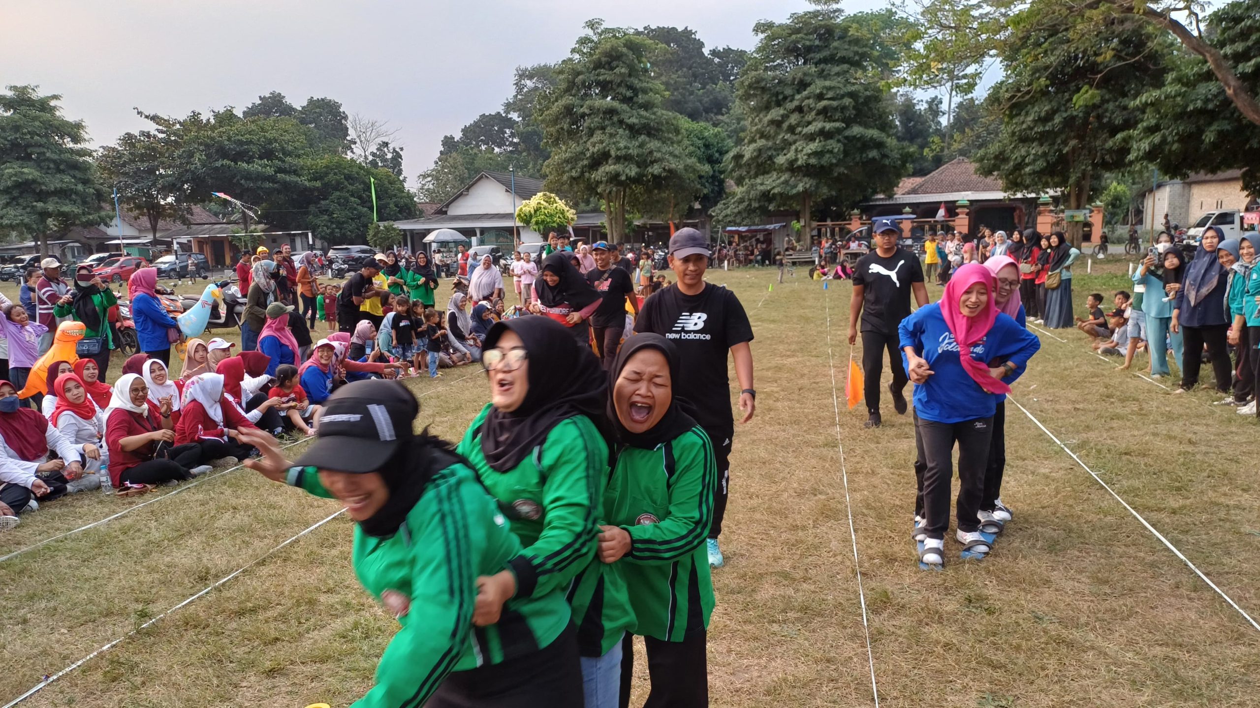 Forkopimka Kandat Gelar Lomba Rakyat Meriahkan HUT ke-80 RI