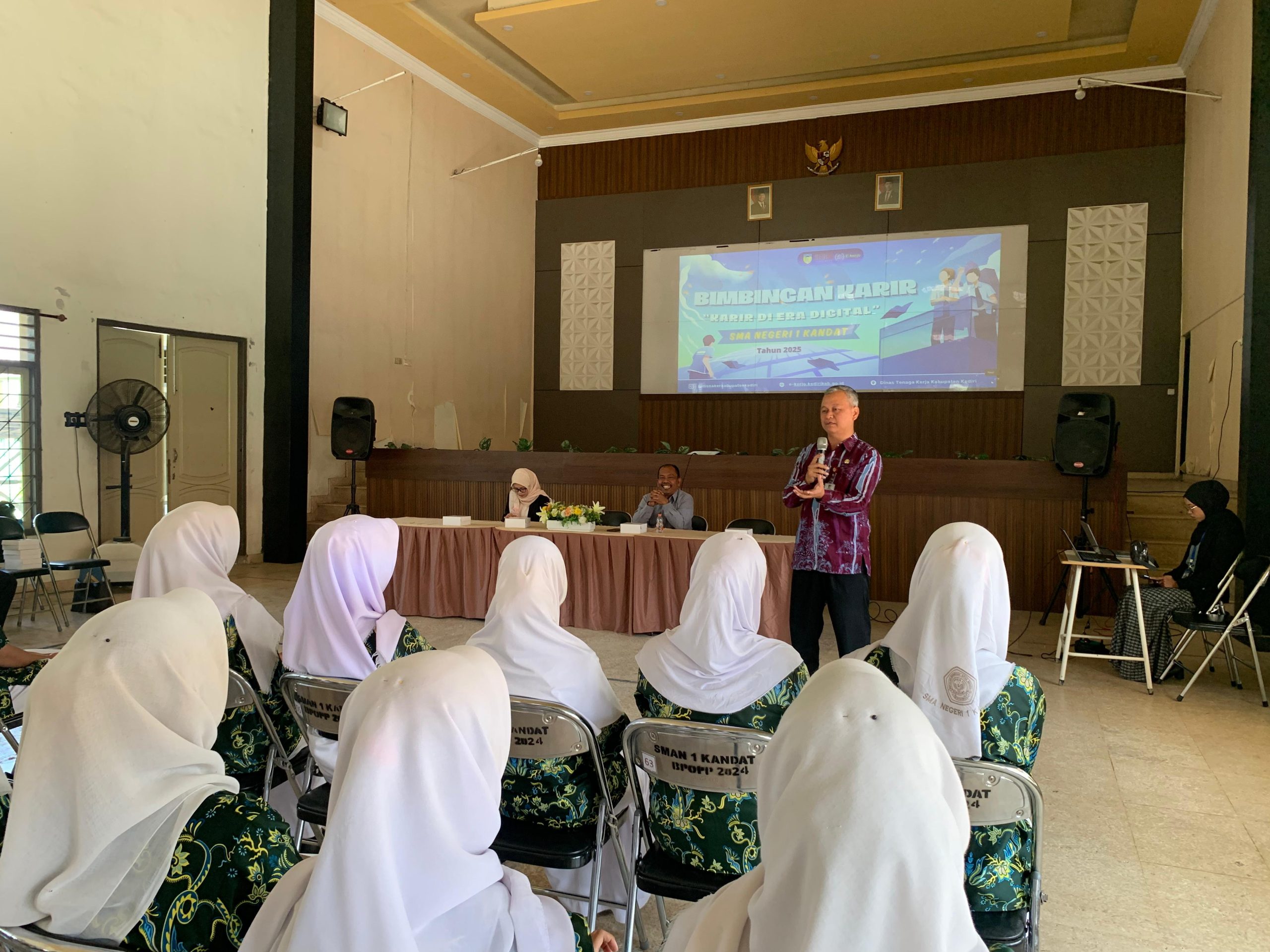 Disnaker Kabupaten Kediri Bekali Siswa SMA/SMK dengan Bimbingan Karir