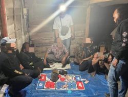 Gerebek Judi Dadu di Ngluyu, Nganjuk, Polisi Amankan Enam Warga