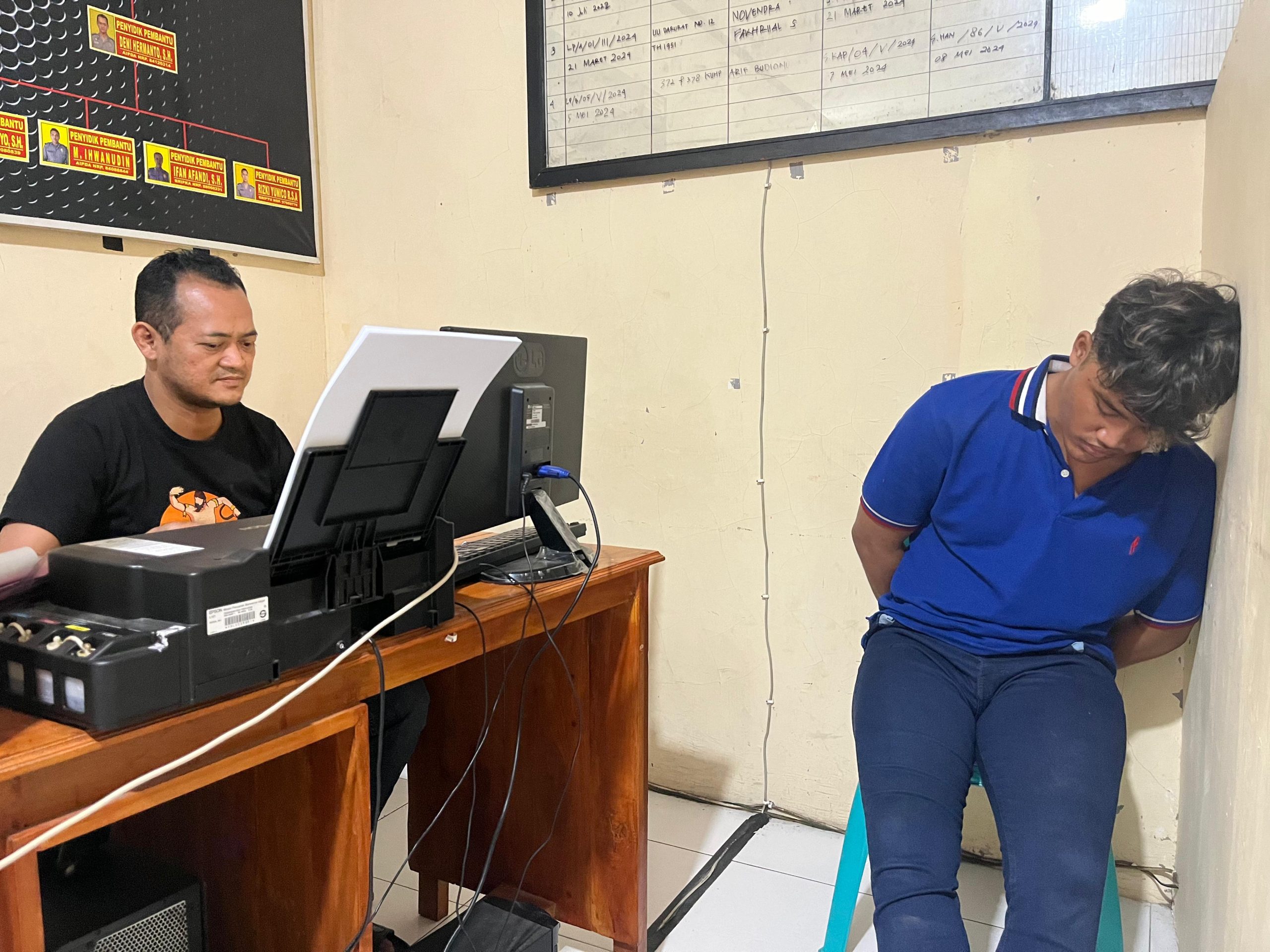 Dua Pencuri Elektronik, Sembako, dan Gas Melon Dibekuk Polisi di Kediri