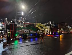 Karnaval di Kedawung, Blitar, Dibubarkan Polisi, 15 Truk Pengangkut Sound Horeg Diamankan