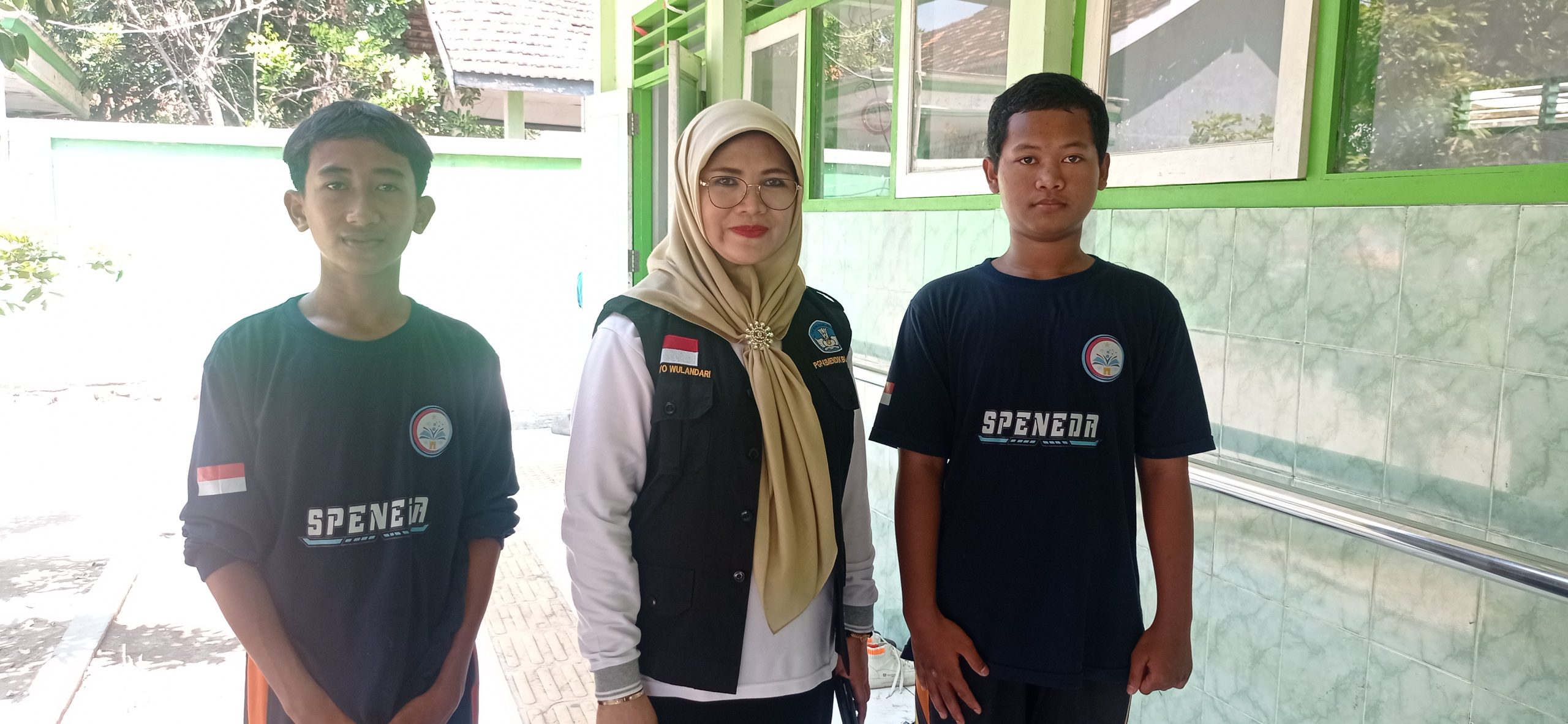 Dua Siswa SMPN 2 Ngasem Sabet Juara Pantomim se-Kabupaten Kediri