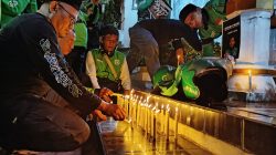 Doa Bersama dan Aksi Lilin, Ojol Ponorogo Kenang Affan Kurniawan