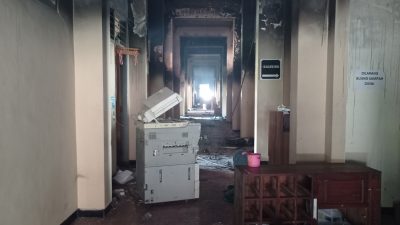 Tak Terkendali! Ruangan Bupati dan Wakil Bupati Kediri Juga Ikut Ludes Terbakar