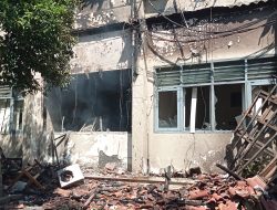 Api Baru Padam Pagi Hari, Gedung DPRD Kabupaten Kediri Rata dengan Abu
