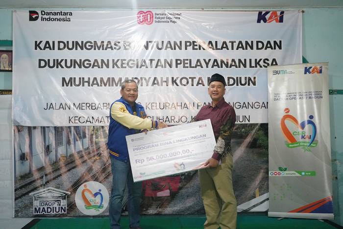 KAI Daop 7 Madiun Salurkan Bantuan Rp56 Juta untuk LKSA Muhammadiyah Melalui Program TJSL