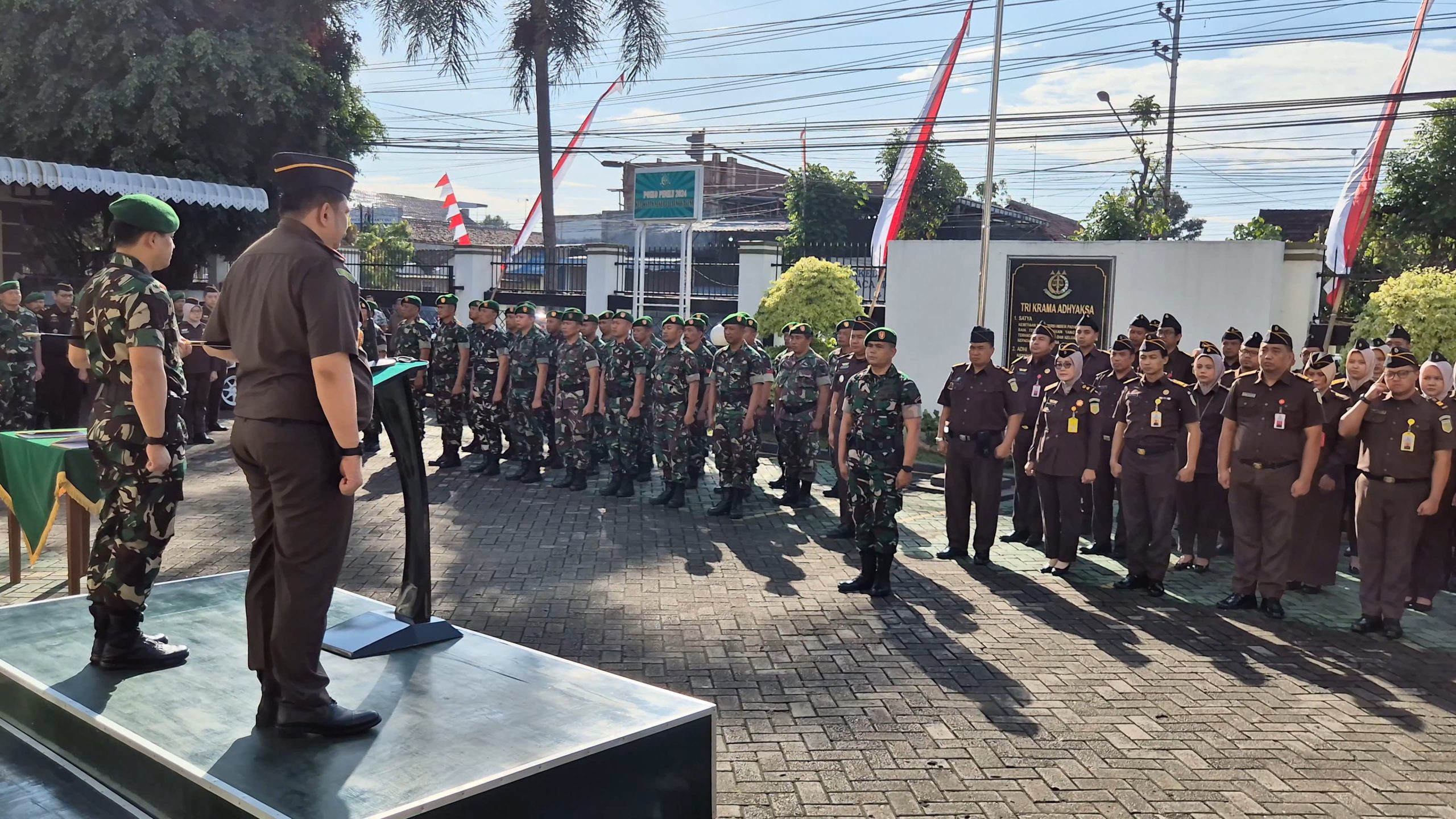 Perkuat Keamanan, Kejari Tulungagung Gandeng Kodim 0807 dalam MoU