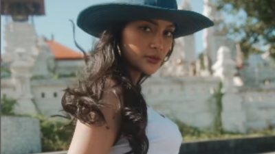 Erika Carlina Unggah Video Maternity, Bukan Dapat Pujian Malah Banjir Hujatan Netizen: Gak Usah Bawa-Bawa Alkitab!