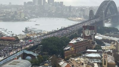 100 Ribu Orang Lebih Penuhi Jembatan Sydney, Seruan Global Gencatan Senjata Gaza Menggema
