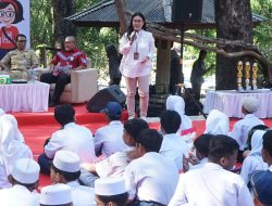 OJK Kediri Gelar HIM 2025 di Goa Selomangleng, Dorong Pelajar Terbiasa Menabung Sejak Dini