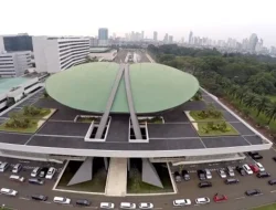 Pengamat Politik : Perlu Aturan Baru, Anggota DPR Minimal S1 dan Berintegritas