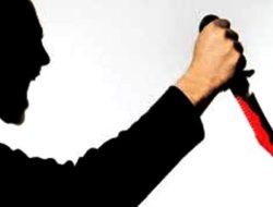 Tusuk Tetangga hingga Luka di Perut, Remaja di Ngancar Terancam Pasal Percobaan Pembunuhan