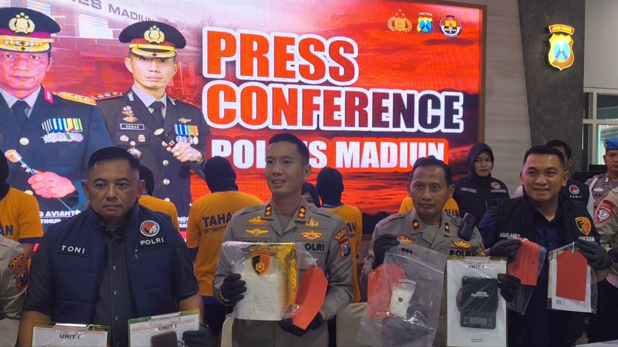 Polres Madiun Bekuk Empat Pengedar Sabu, Sita Lebih dari Satu Kilogram Barang Bukti