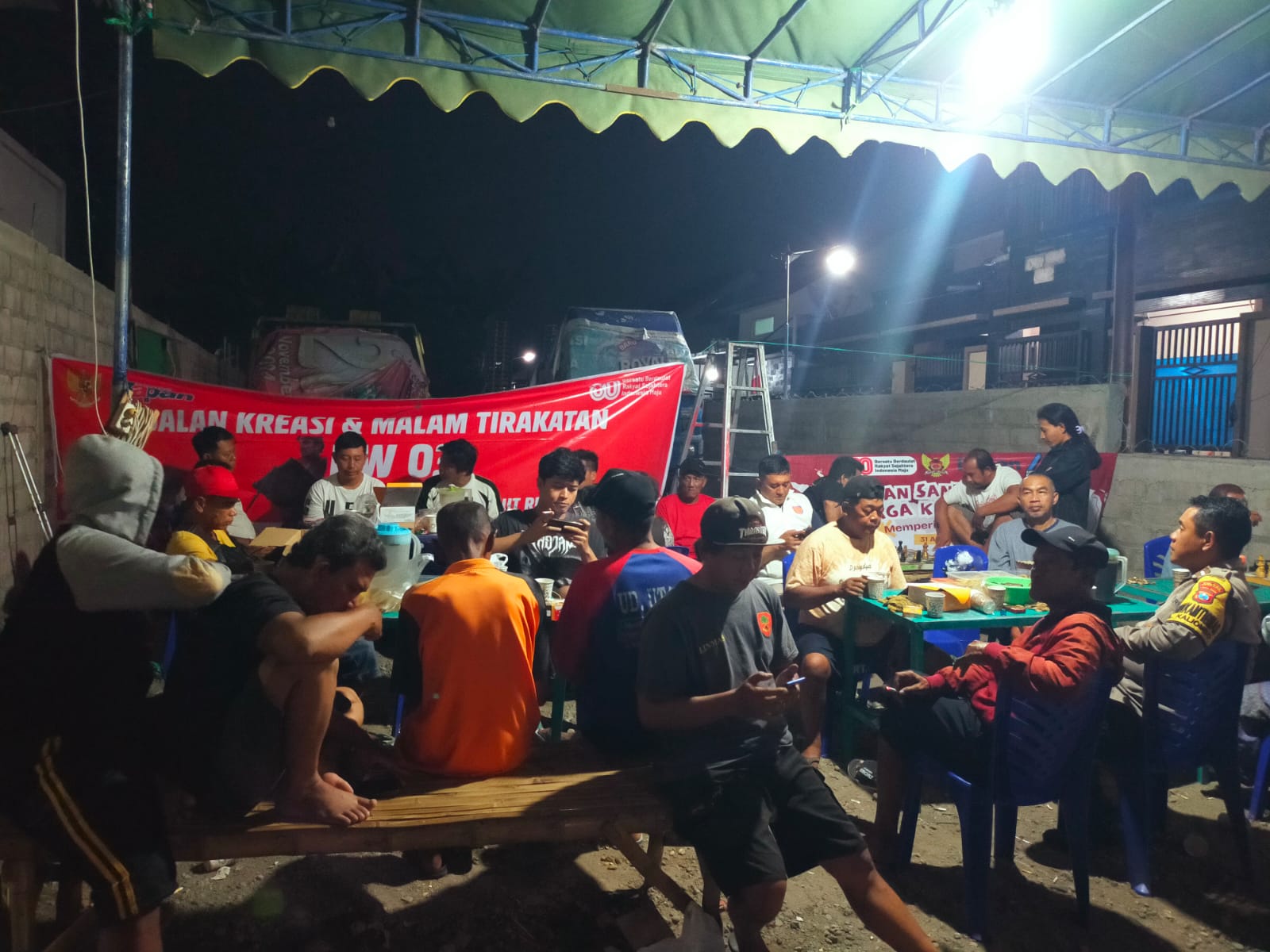 Warga Gg. Mangga RW 03 Kompak Jaga Lingkungan Pasca Kericuhan