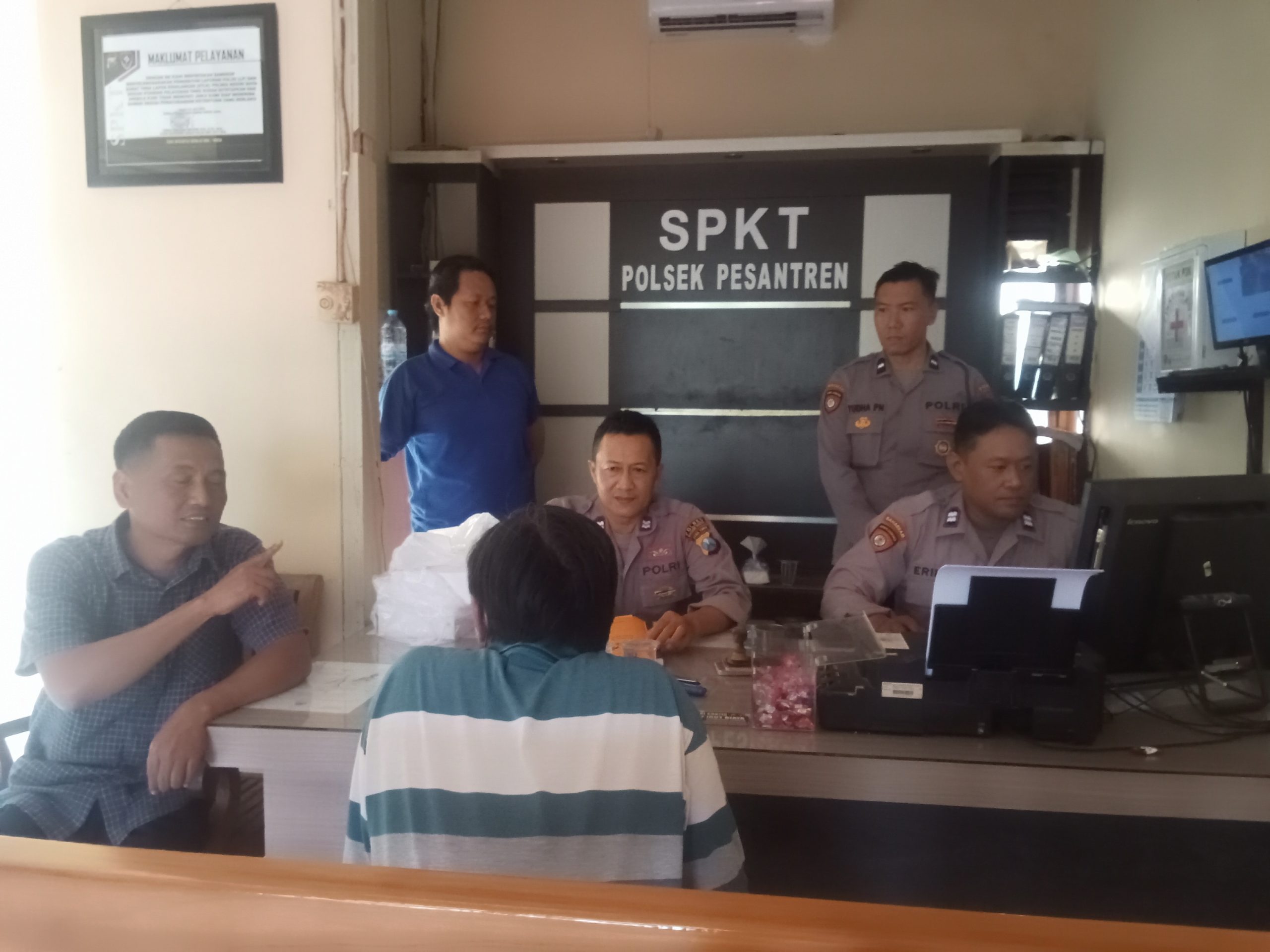 Polsek Pesantren Pastikan Layanan Publik Tetap Jalan di Tengah Status Siaga Satu