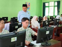 Kepala Kemenag Kota Kediri Tinjau Olimpiade Madrasah Indonesia 2025 di MAN 2