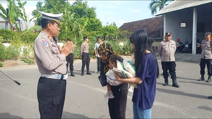 Kanit Lantas Polsek Kediri Kota Bantu Temukan Remaja Hilang, Ibu Korban Ungkapkan Terima Kasih