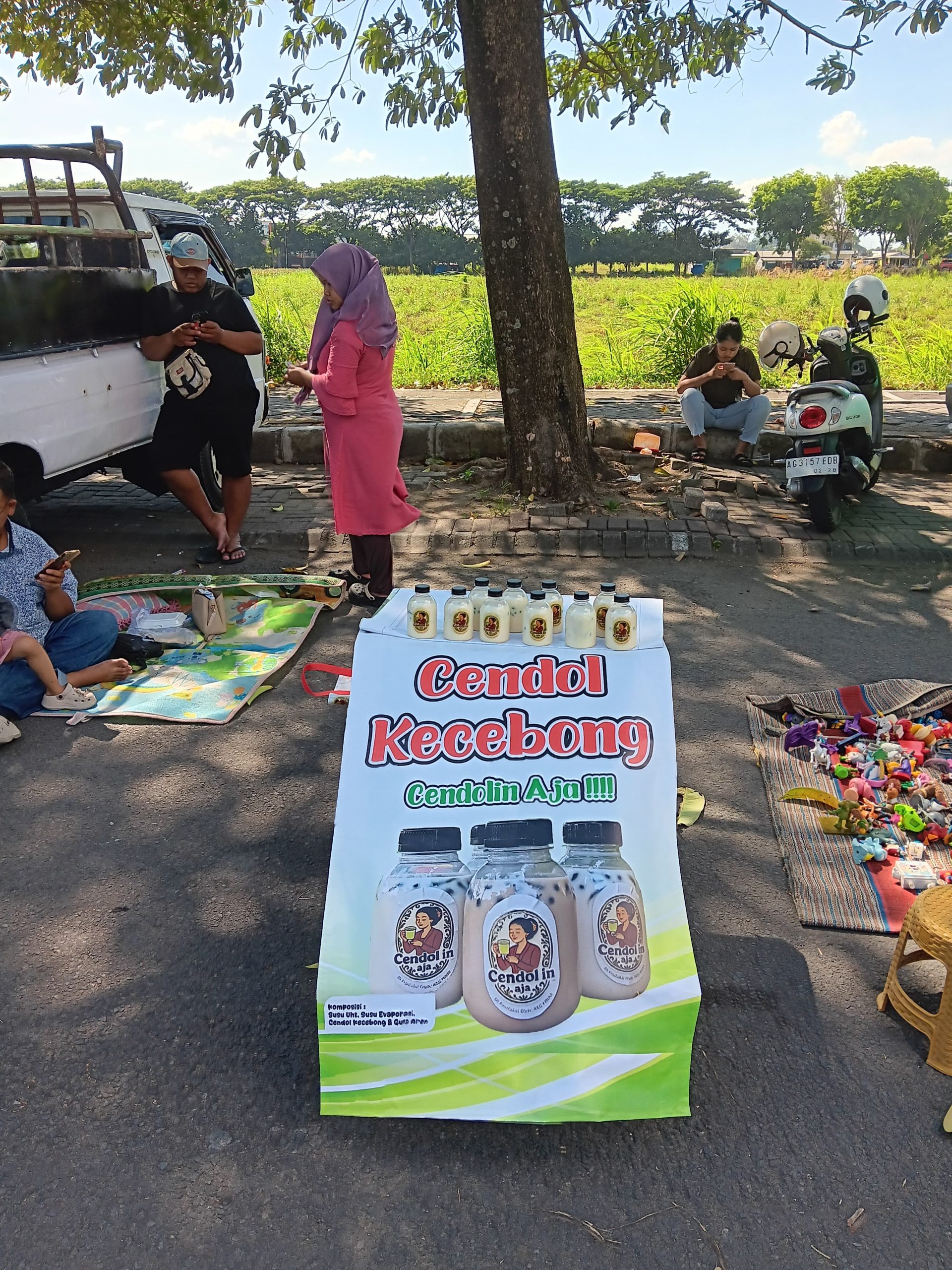 Cendol Kecebong Jadi Favorit Baru di CFD Simpang Lima Gumul