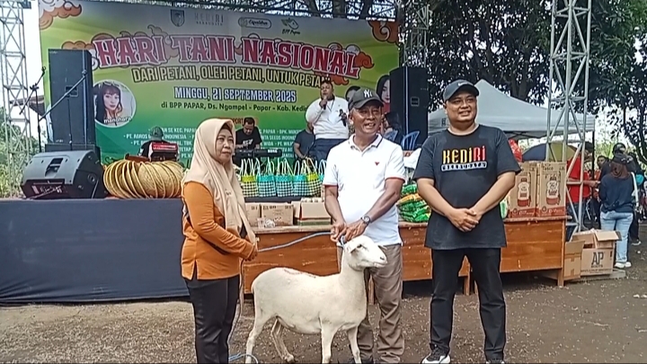 Ribuan Petani Padati Peringatan Hari Tani Nasional Perdana di Papar