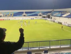 Bermain dengan 10 Pemain, Persela Lamongan Amankan Kemenangan Dramatis Atas Persiku Kudus