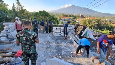 Angin Kencang Terjang Kota Batu, Atap Rumah Warga Desa Giripurno Ambruk