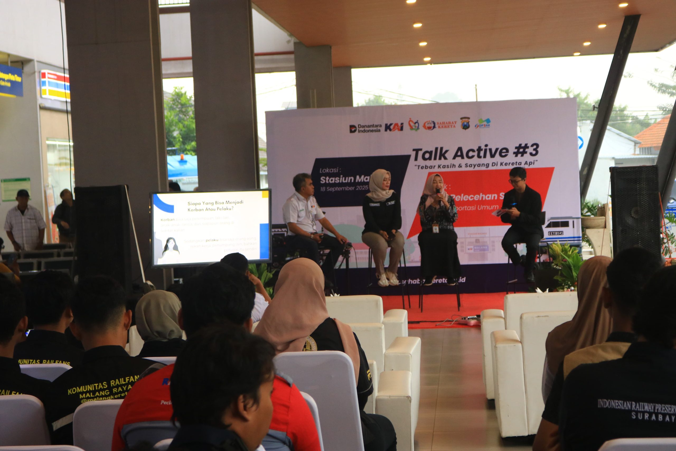 KAI Daop 8 Surabaya Sosialisasikan Anti Pelecehan Seksual di Stasiun Malang