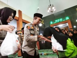 Polres Blitar Gelar Doa Bersama Anak Yatim, Harapkan Blitar Raya Tetap Kondusif