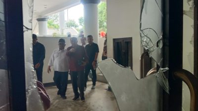 Ruang Paripurna Rusak, DPRD Blitar Terpaksa Gelar Rapat di Ruang Fraksi