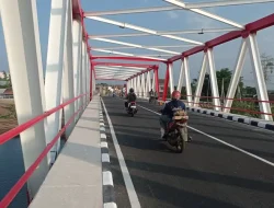 Jembatan Semampir Ditutup Karena Renovasi, Jembatan Jongbiru Kini Padat Terutama Pagi dan Sore