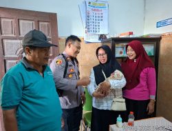 Warga Gurah Dikejutkan Penemuan Bayi di Teras Rumah, Polisi Selidiki Pelaku Pembuangan