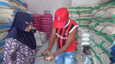 Harga Beras Premium di Jombang Sentuh Rp15.200 per Kg, Pasokan Menipis