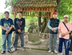 Warga Kesamben Bergerak Rawat Prasasti Kusambyan, Warisan Airlangga di Utara Brantas