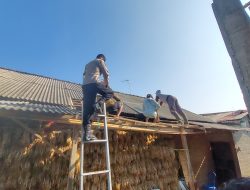 Warga Besowo Kompak Gotong Royong Perbaiki Rumah Usai Bencana Puting Beliung