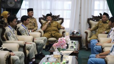 Sembilan Pelajar Jombang Melaju ke Semi Final OSN, Bupati Warsubi Beri Pesan Motivasi