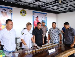 Puluhan Anggota Satresnarkoba Polres Kediri Jalani Tes Urine Mendadak, Semua Negatif