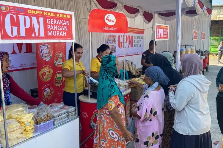 Beras Jadi Incaran Utama di Gerakan Pangan Murah Kabupaten Kediri