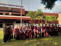 Kontingen MTQ Kabupaten Kediri Diberangkatkan, Target Pertahankan Prestasi