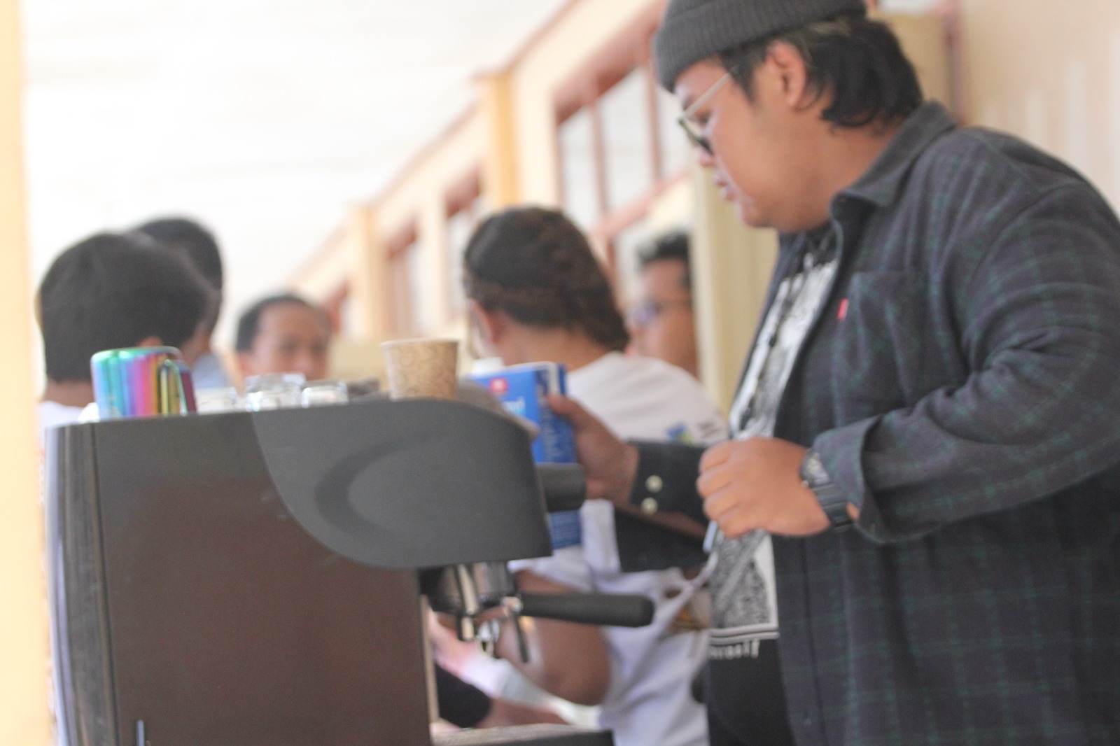 Dari Pelatihan Barista hingga Kelola 15 Outlet Kayuhan Caffe