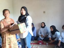 Rumah Janda di Mojoduwur Hangus Terbakar, Srikandi GM Salurkan Bantuan