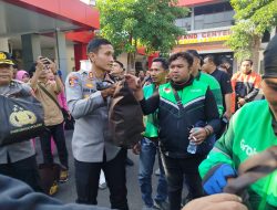 Polres Ponorogo Salurkan Ratusan Paket Sembako untuk Ojol, Wujud Apresiasi Ikut Jaga Keamanan