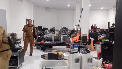 Ribuan Barang Jarahan Dikembalikan, Satpol PP Kediri Lakukan Pendataan