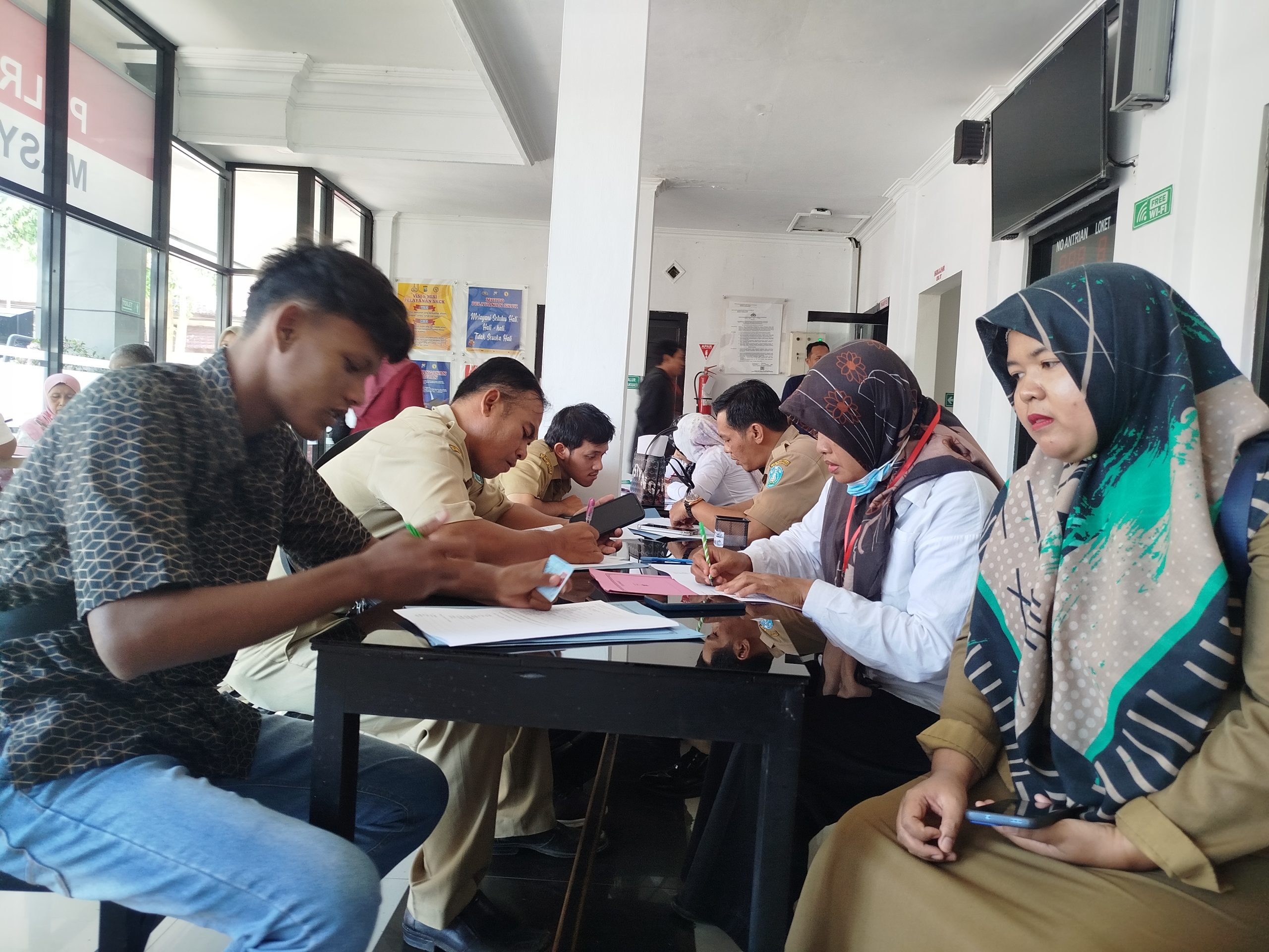 Ratusan Pemohon Padati Layanan SKCK Polres Ponorogo, Didominasi PPPK