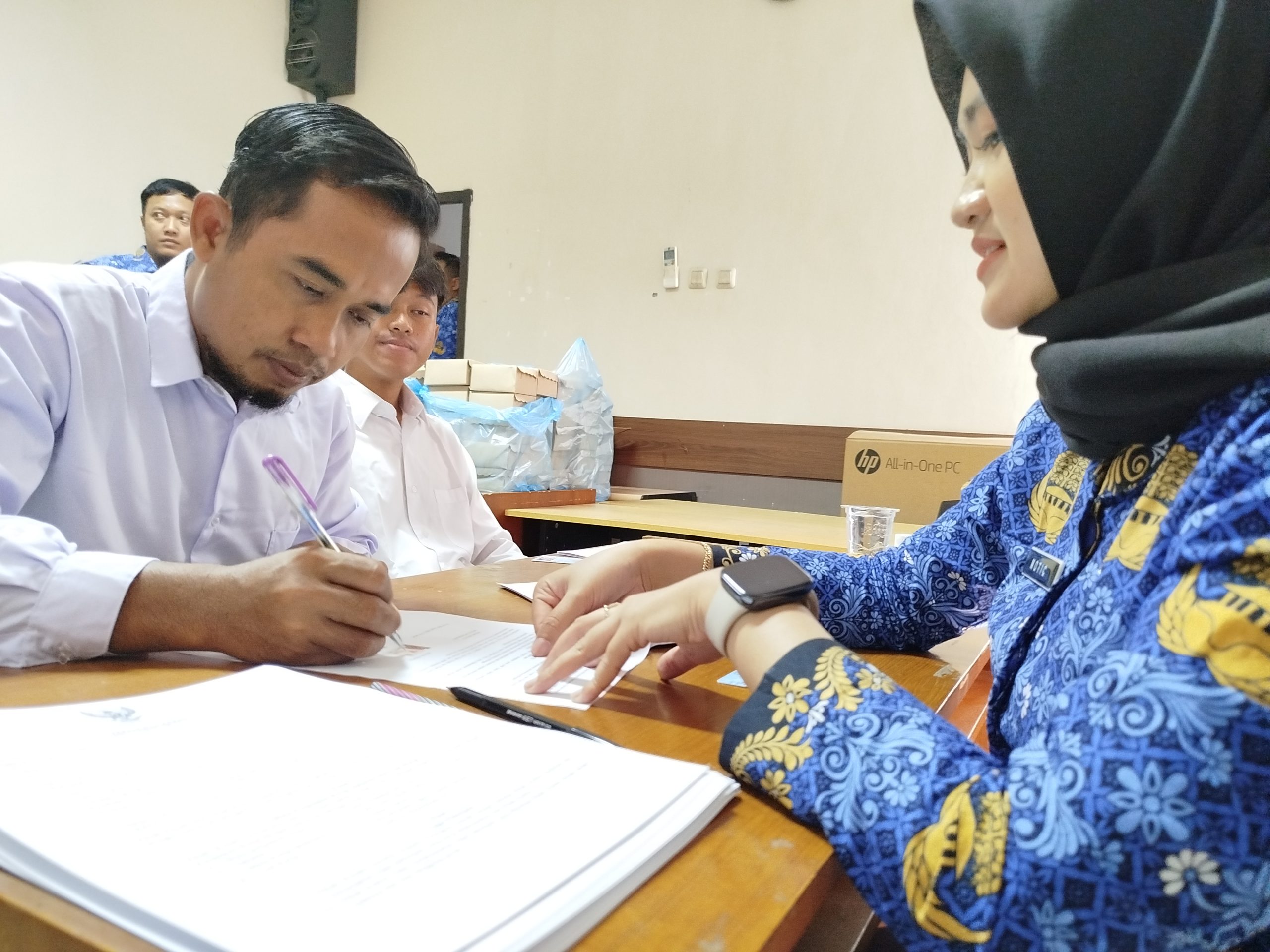 Tuntas, 241 Tenaga Honorer Ponorogo Resmi Meneken Kontrak PPPK 2024