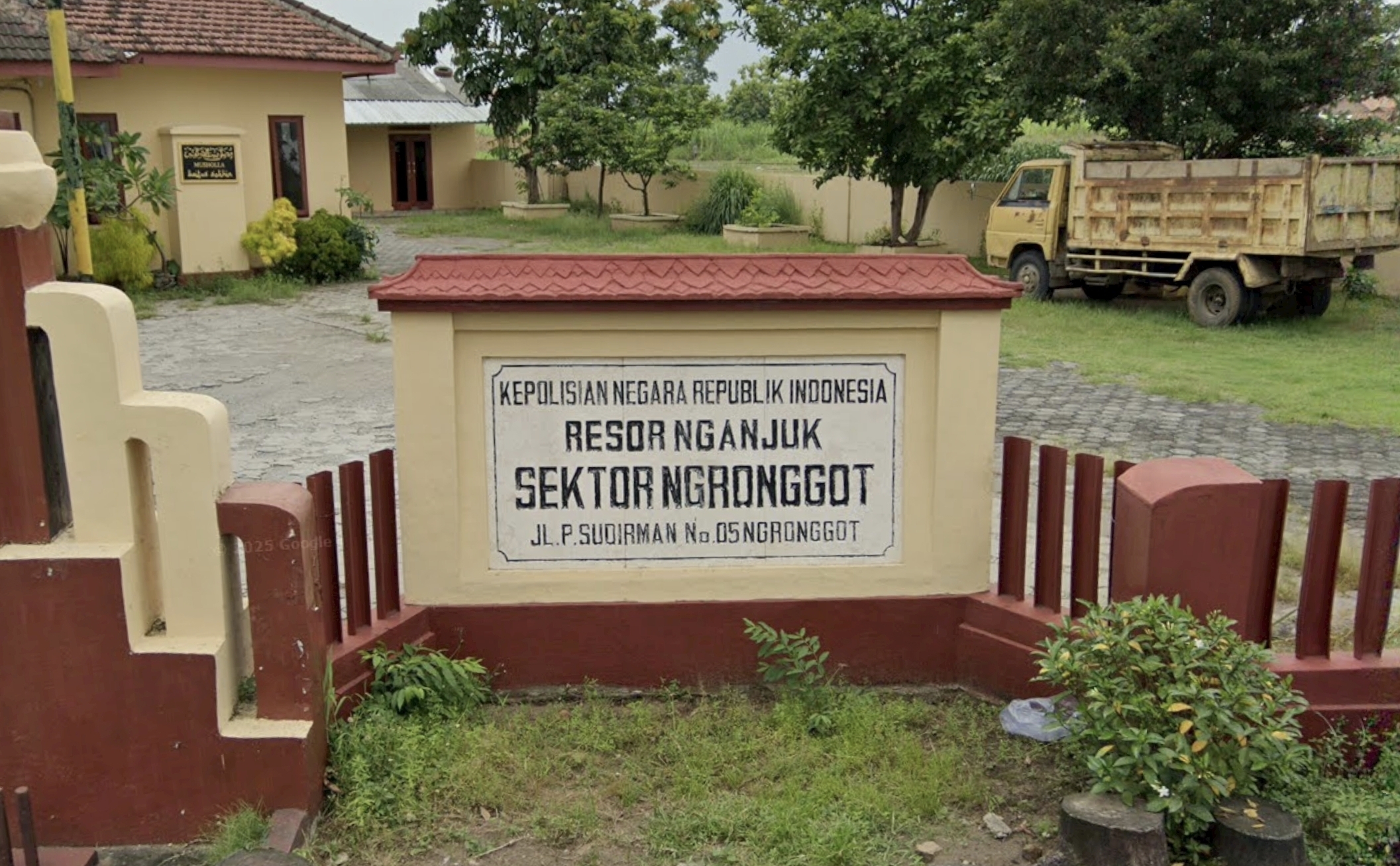 Wanita Paruh Baya di Nganjuk Ditemukan Meninggal Membusuk di Rumah Kontrakan