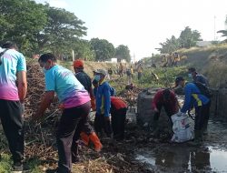 DLH Kabupaten Kediri Gelar Aksi Bersih Sungai dalam Rangka World Cleanup Day 2025