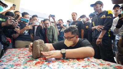 Mas Dhito Kembalikan Fragmen Kepala Ganesha yang Hilang ke Museum