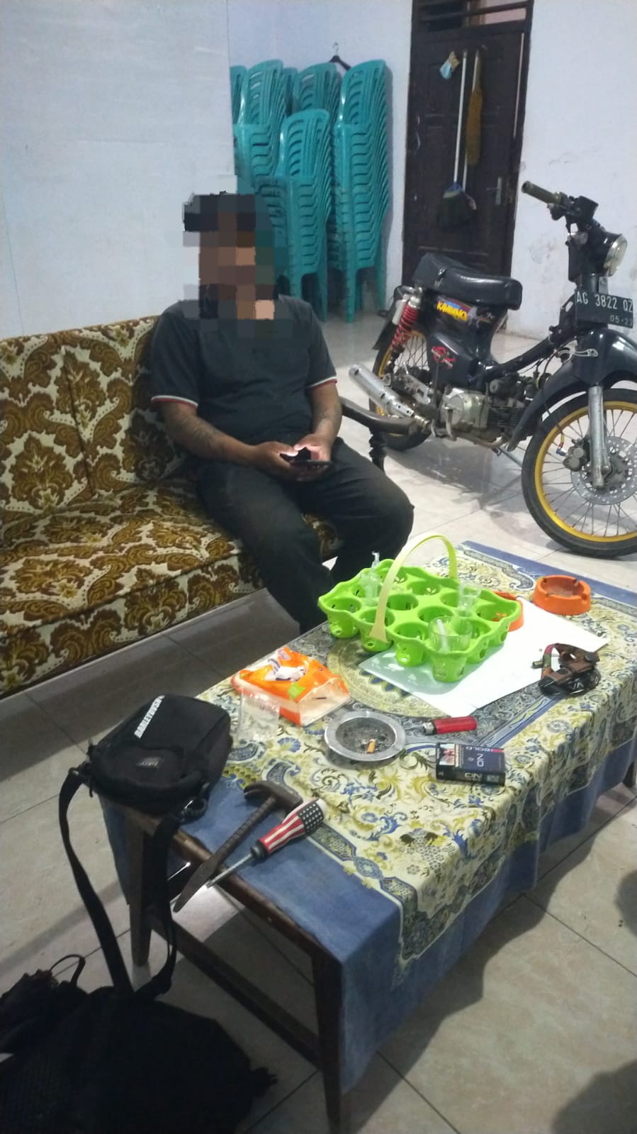 Pemuda Nekat Bobol Kotak Amal di TPU Blitar, Polisi Amankan Pelaku