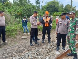 Seorang Perempuan Nekat Akhiri Hidup dengan Tabrakkan Diri ke KA Penataran di Blitar, Ini Identitasnya