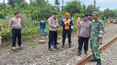 Perempuan Nekat Akhiri Hidup dengan Tabrakkan Diri ke KA Penataran di Blitar