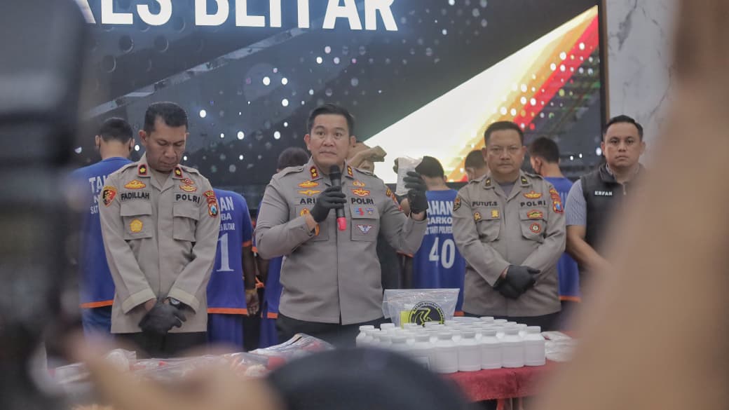 Operasi Tumpas Narkoba 2025, Polres Blitar Ringkus 13 Tersangka dengan Barang Bukti Rp 177 Juta